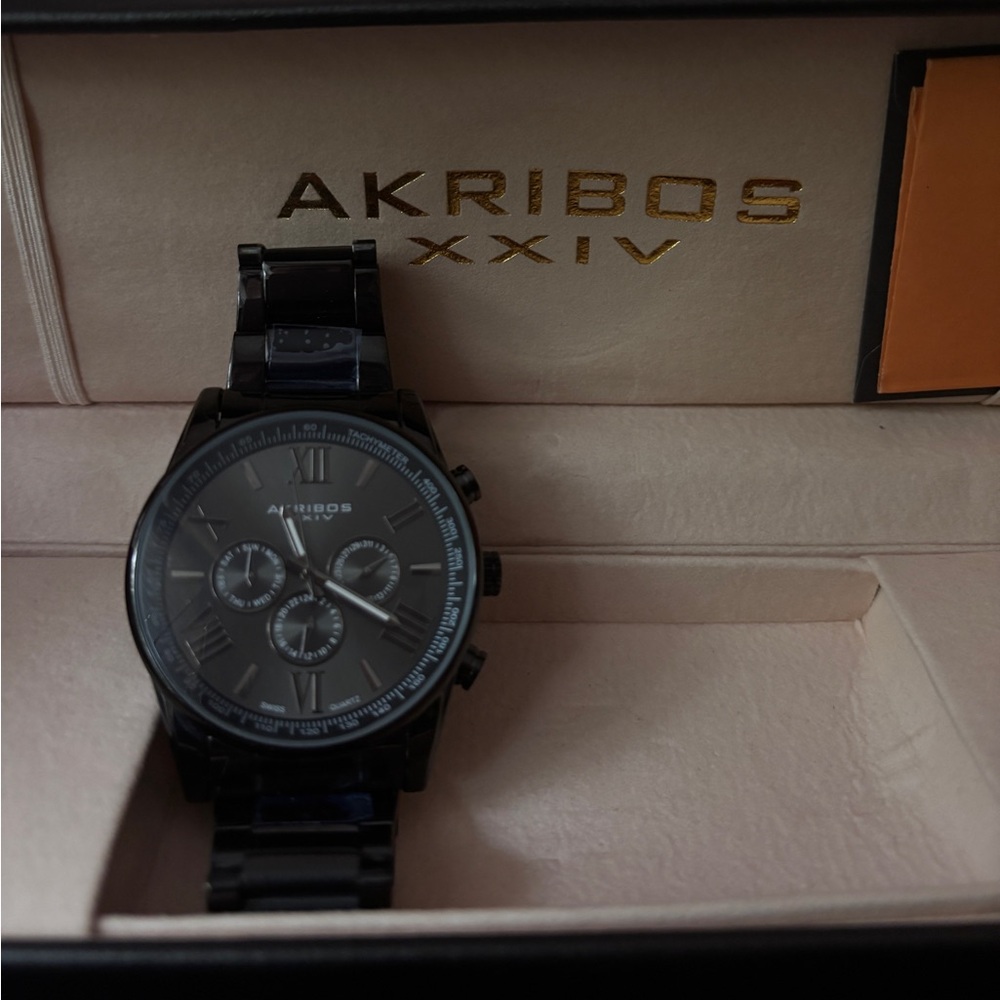 Akribos XXIV Glossy Black Watch